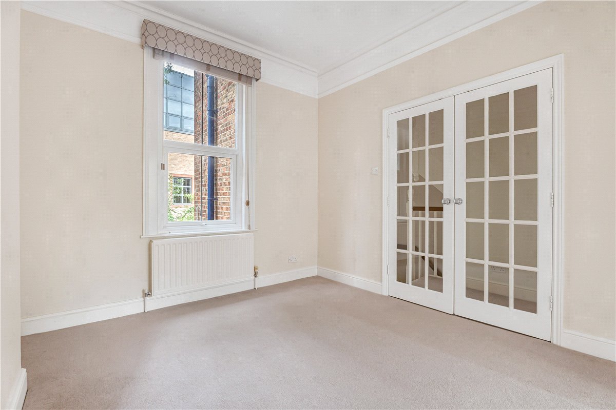 2 bedroom Flat, Walton Crescent, Oxford, OX1 - Let Agreed, Image 13