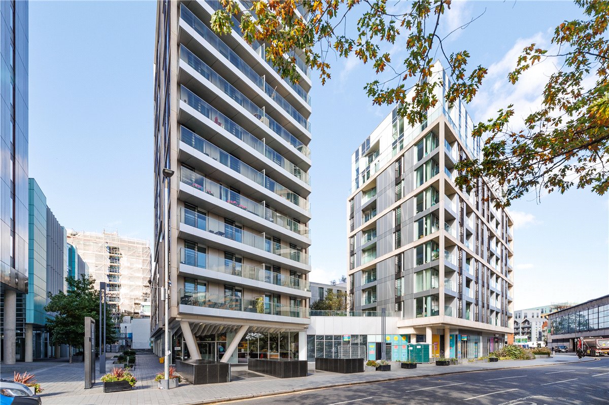 1 bedroom Flat, Buckhold Road, London, SW18 - Sold, Image 14