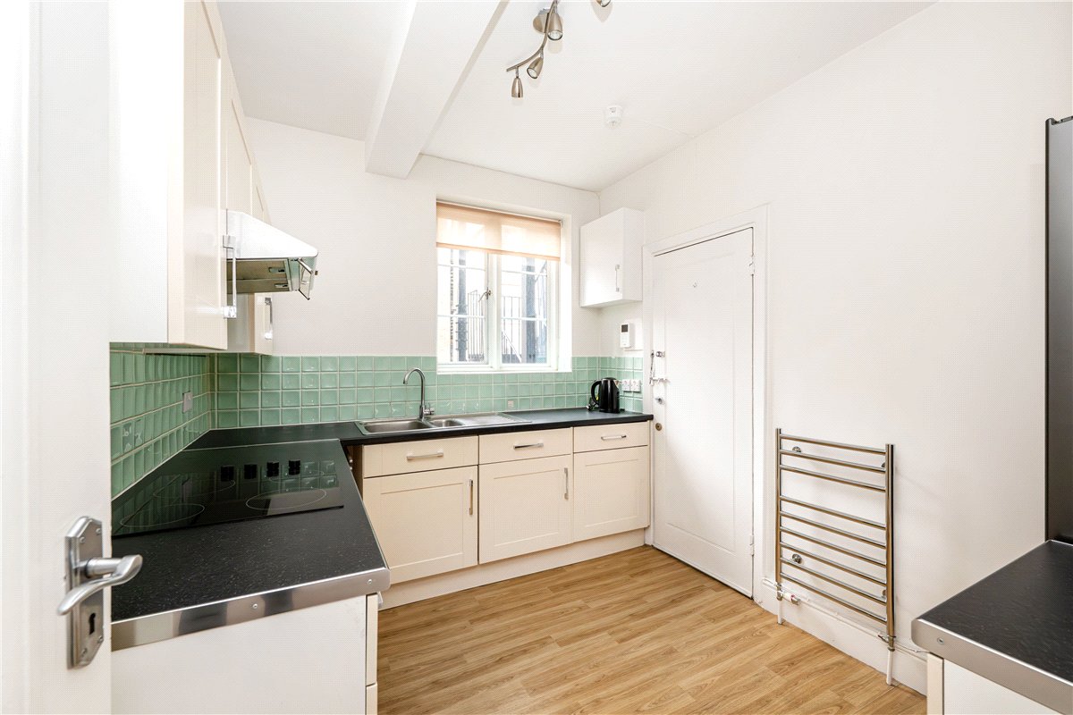 1 bedroom Flat, Chesterfield Gardens, Mayfair, W1J - Let Agreed, Image 8