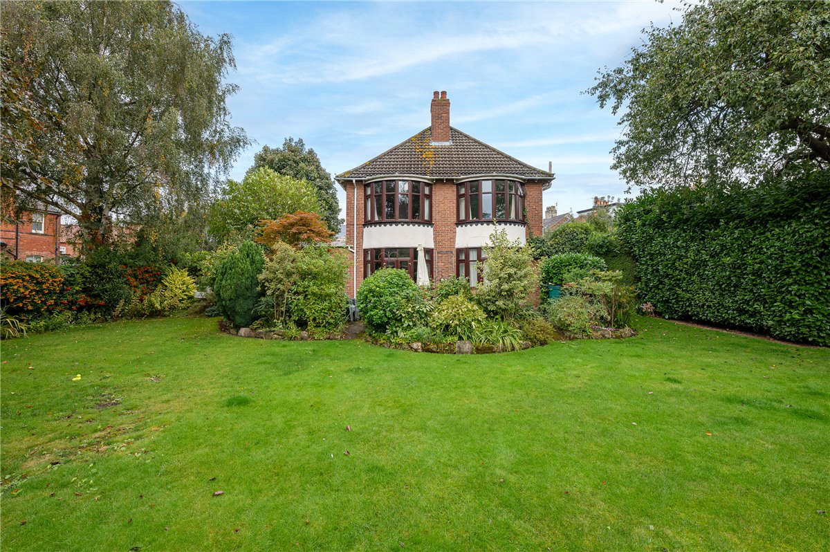 4 bedroom House, Grosvenor Road, York, YO30 - Sold