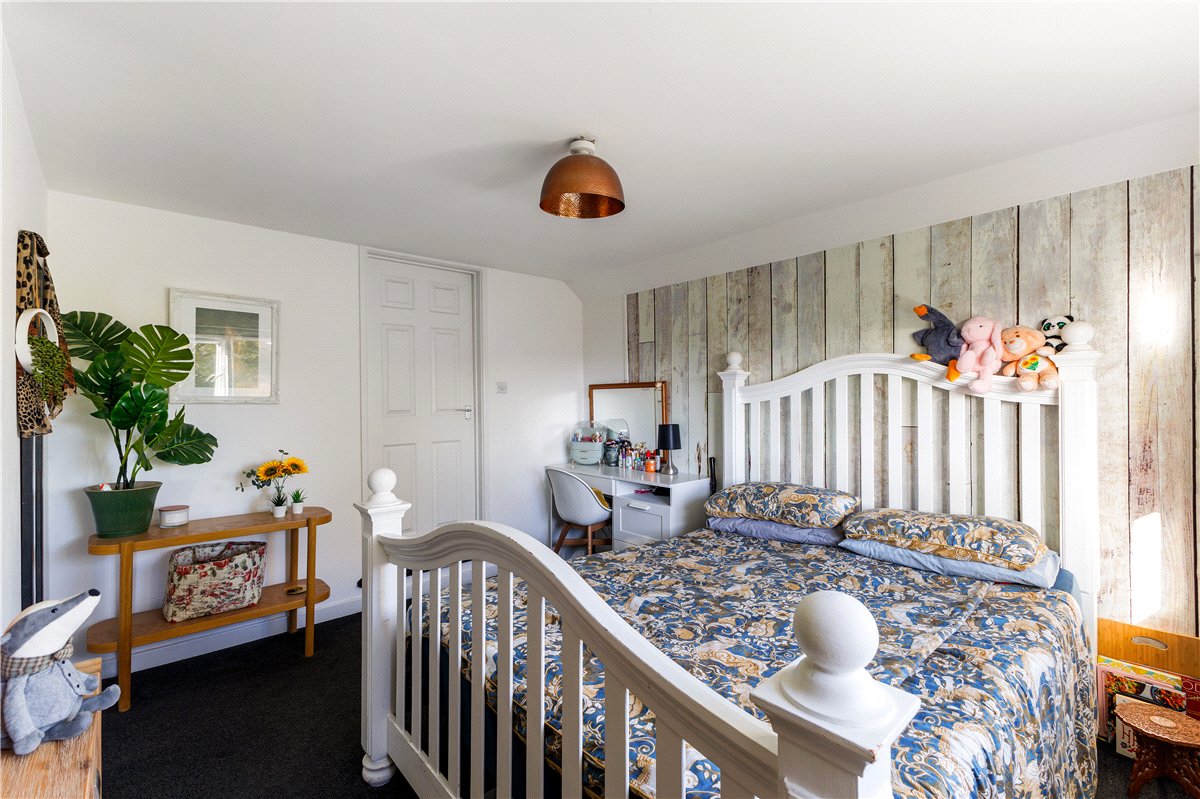 4 bedroom House, Pipers Piece, Herd Street, SN8 - Available, Image 11