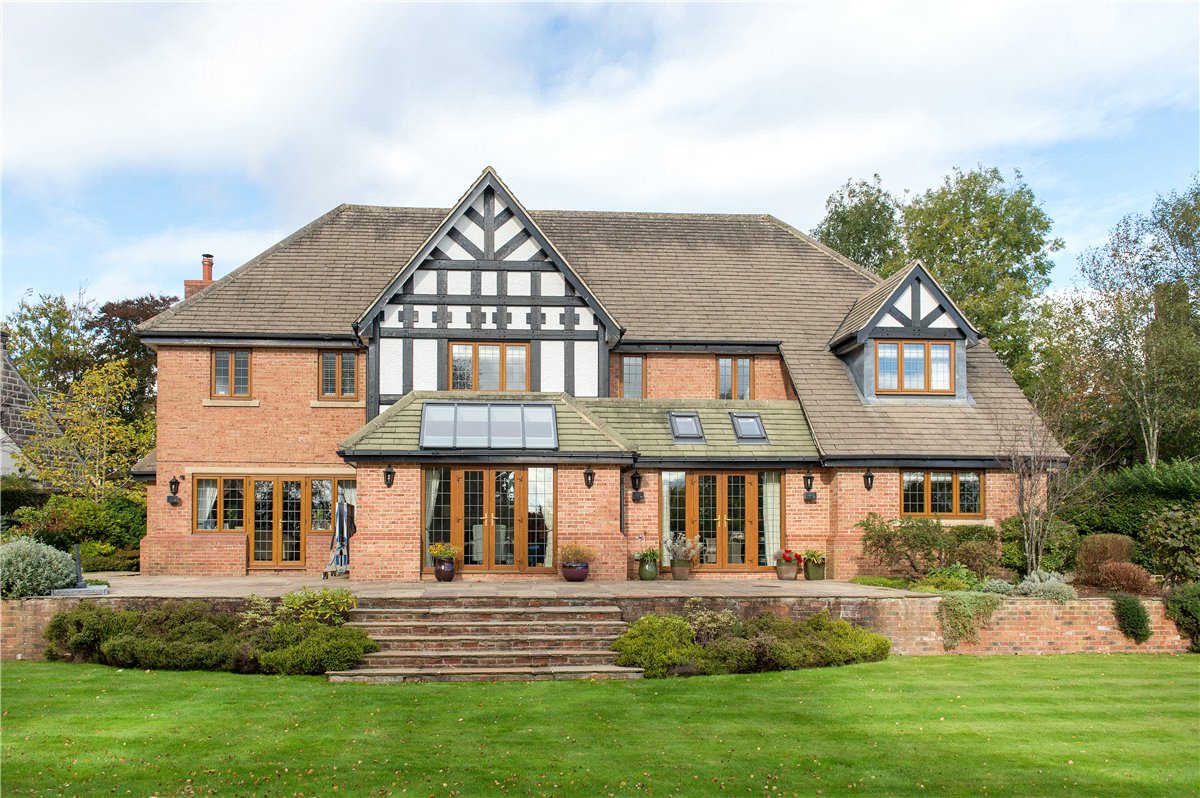 5 bedroom House, Fulwith Mill Lane, Harrogate, HG2 - Available, Image 2