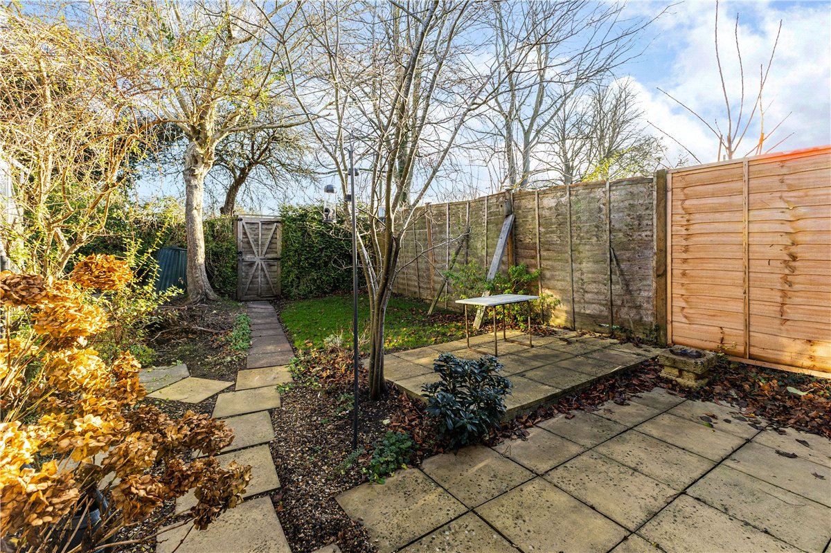 3 bedroom House, Town Close, Sawston, CB22 - Sold STC, Image 2