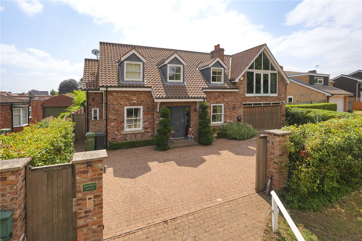 5 bedroom House, Main Street, Upper Poppleton, YO26 - Available
