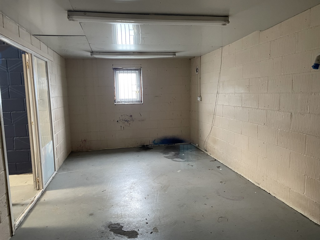 1928 Sq Ft, Hookstone Park, Harrogate, HG2 - Available, Image 9