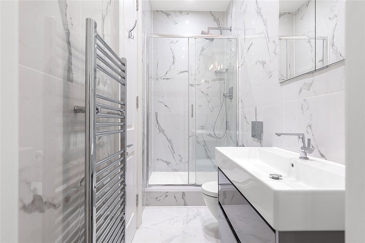 2 bedroom Flat, Berkeley Street, Mayfair, W1J - Available, Image 9