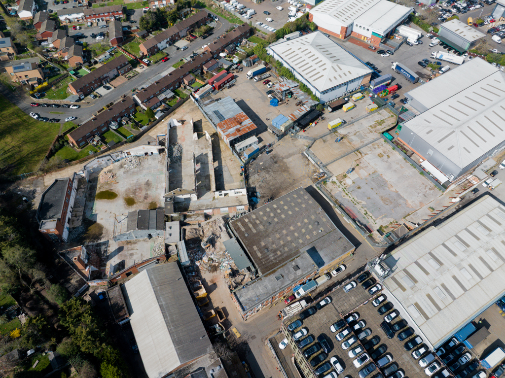 0.1 acres, Croydon, Croydon, CR0 - Available