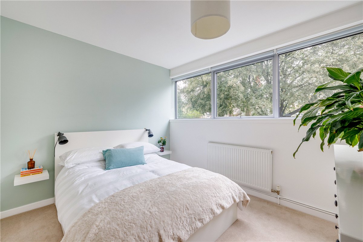 2 bedroom Maisonette, Claudia Place, London, SW19 - Sold, Image 4