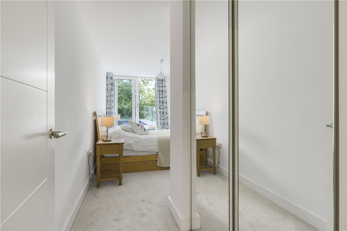 2 bedroom Flat, Sunderland Avenue, Oxford, OX2 - , Image 8