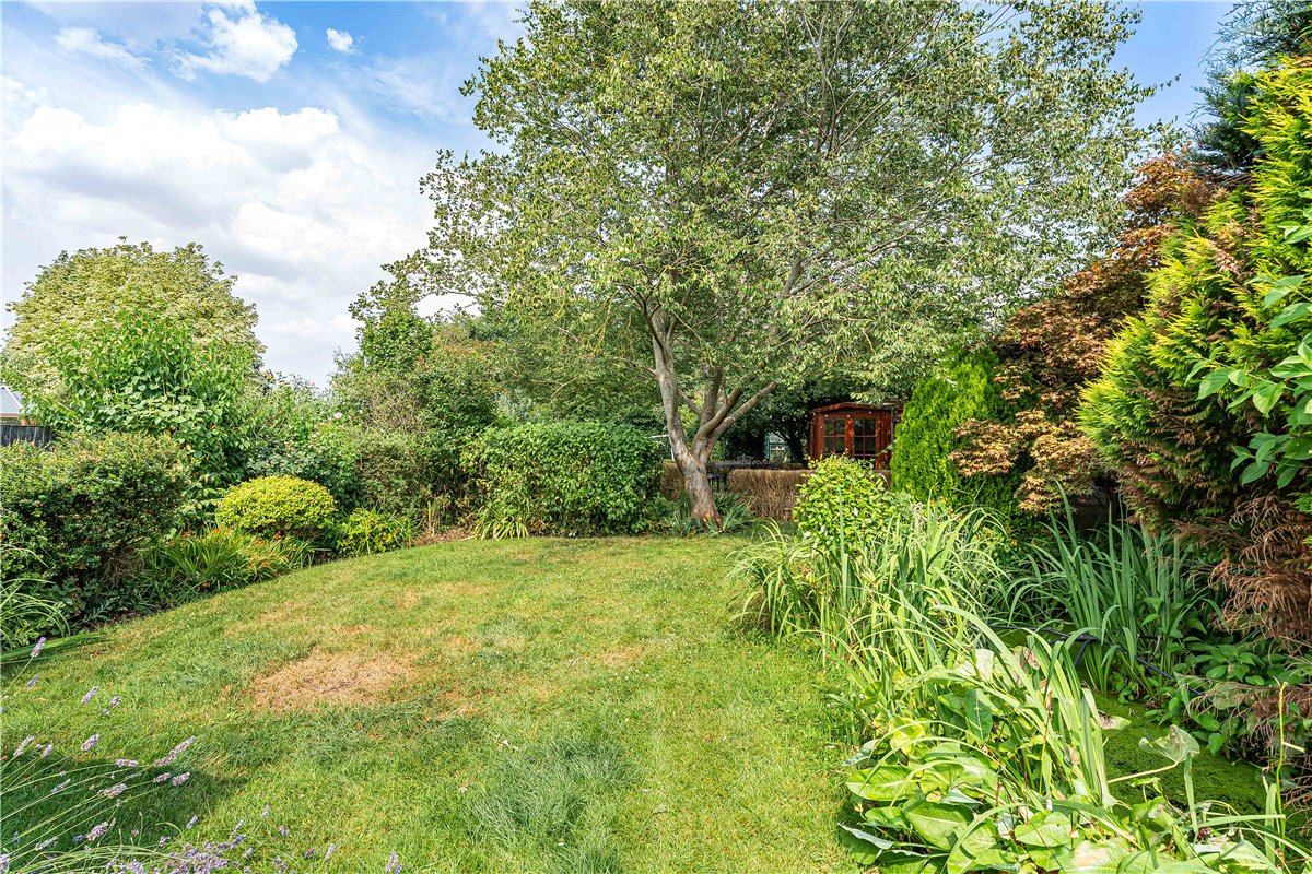 3 bedroom House, Oxford Road, Hampton Poyle, OX5 - Let Agreed, Image 24