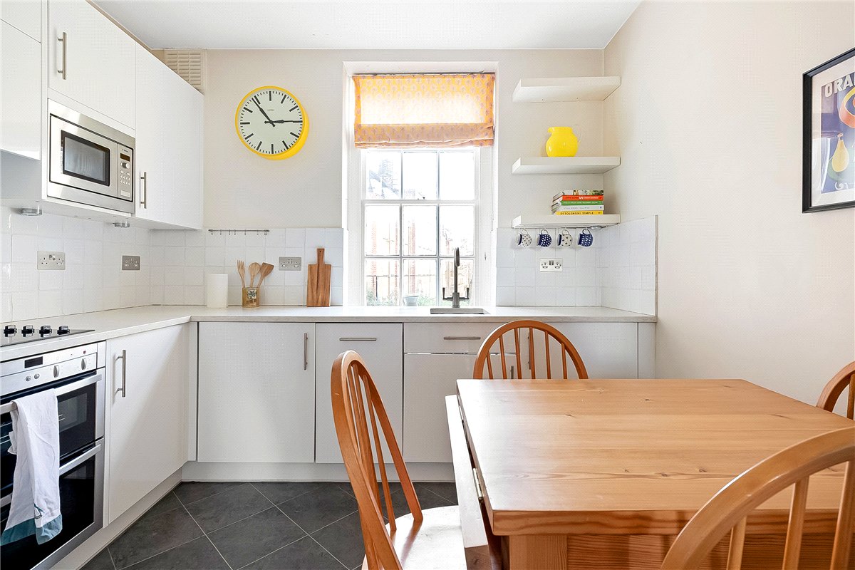 1 bedroom Flat, Vicarage Crescent, London, SW11 - Sold STC, Image 5