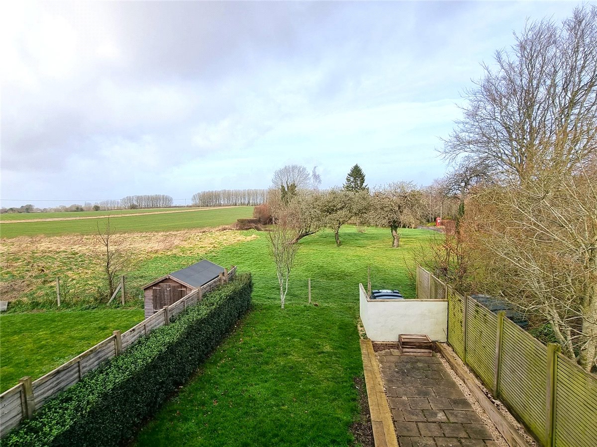 3 bedroom House, Pewsey Road, Rushall, SN9 - Let Agreed, Image 2
