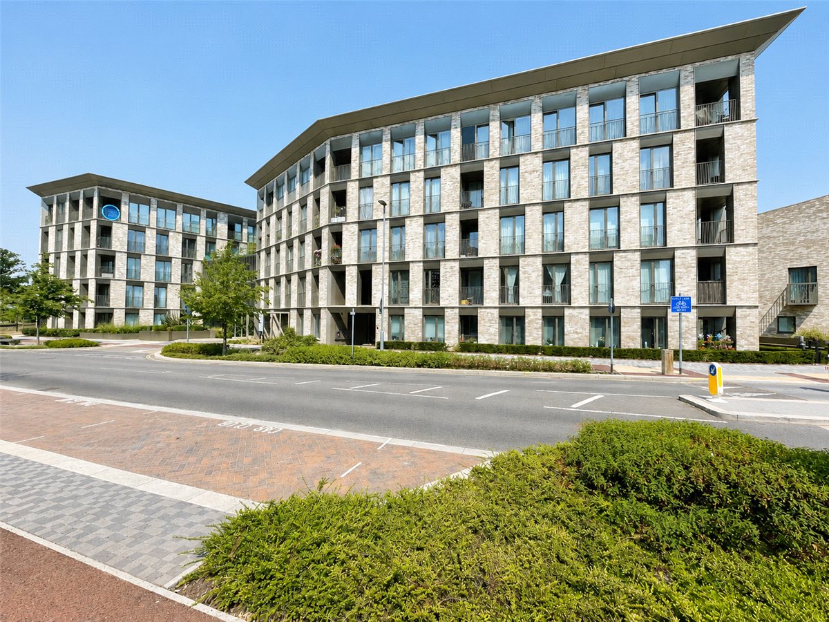 2 bedroom Flat, Rudduck Way, Cambridge, CB3 - Available
