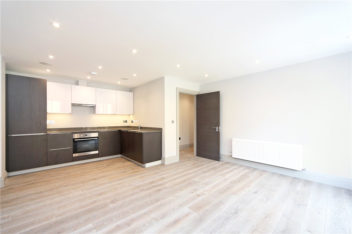 1 bedroom Flat, Grayton House, 498-504 Fulham Road, SW6 - Available
