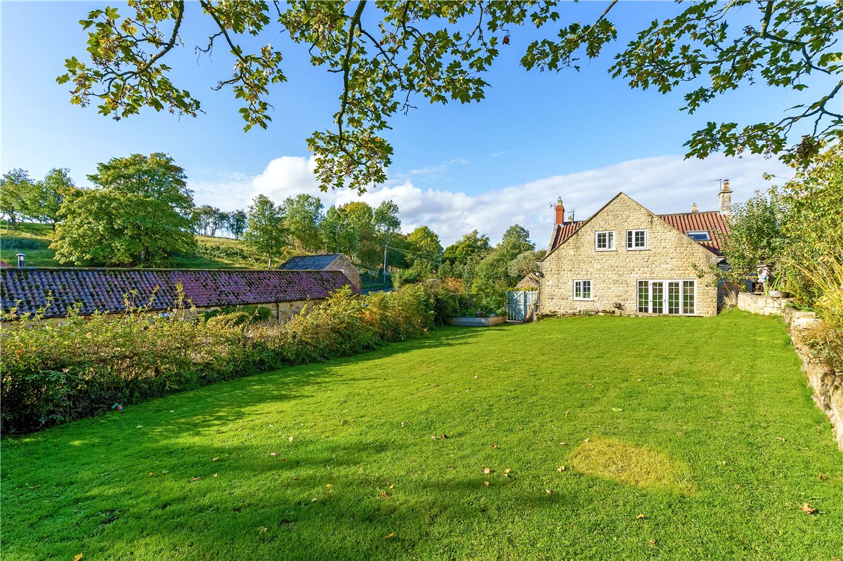 4 bedroom House, Thirlby, Thirsk, YO7 - Available, Image 2