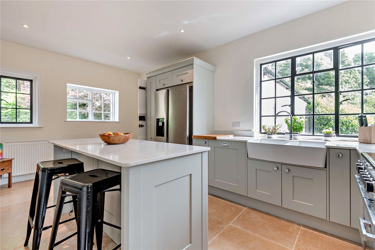 4 bedroom House, Bishops Green, Newbury, RG20 - Sold STC, Image 11