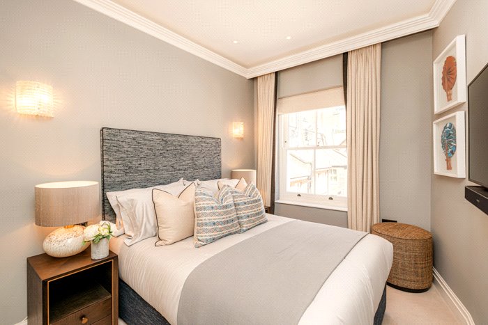 2 bedroom Flat, Prince of Wales Terrace, London, W8 - Available, Image 12
