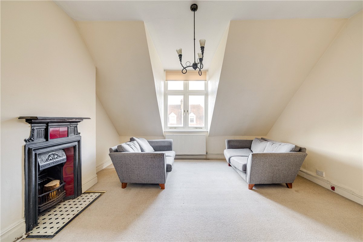 2 bedroom Flat, Wexford Road, London, SW12 - Available, Image 9