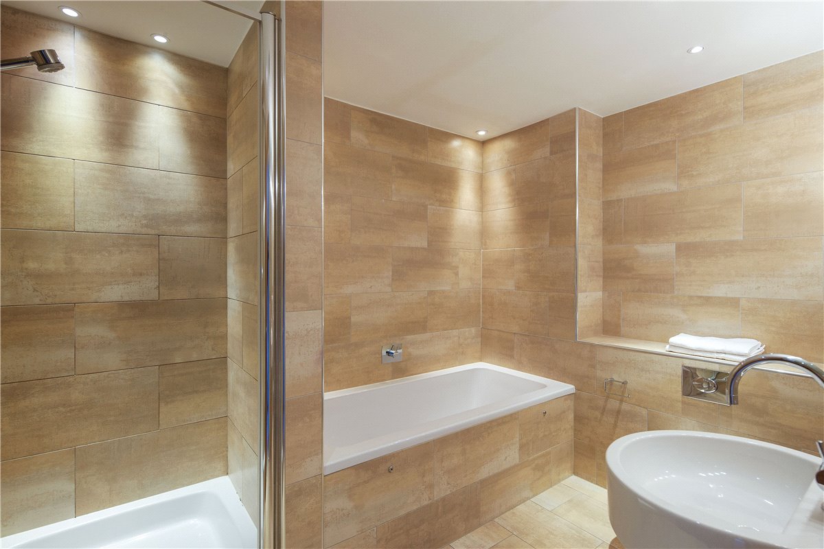 2 bedroom Flat, Imperial House 11-13, Young Street, W8 - Available, Image 5