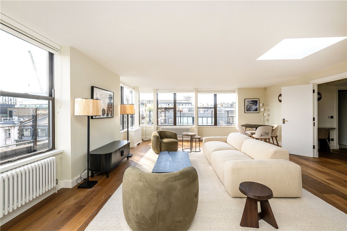 2 bedroom Residential, Albemarle Street, Mayfair, W1S - Available, Image 15