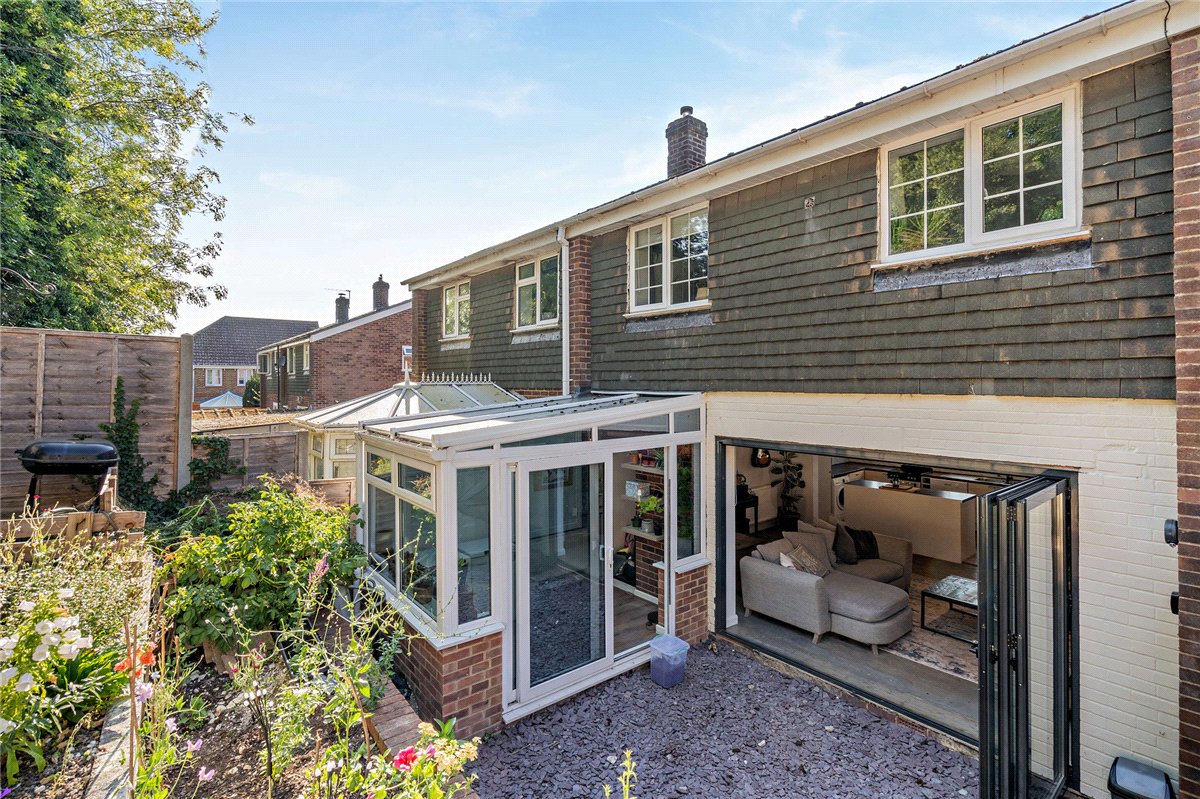3 bedroom House, Anchor Road, Kingsclere, RG20 - Available, Image 22