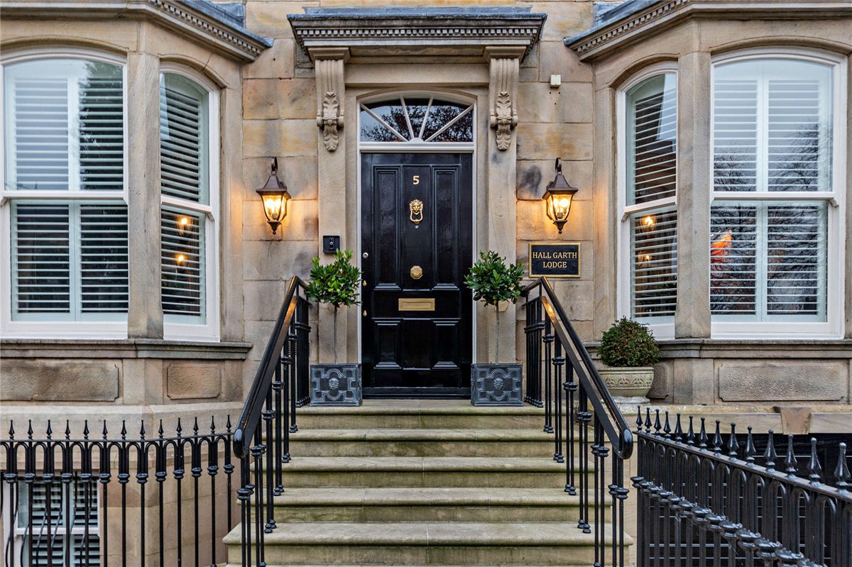 5 bedroom House, Queen Parade, Harrogate, HG1 - Sold, Image 3