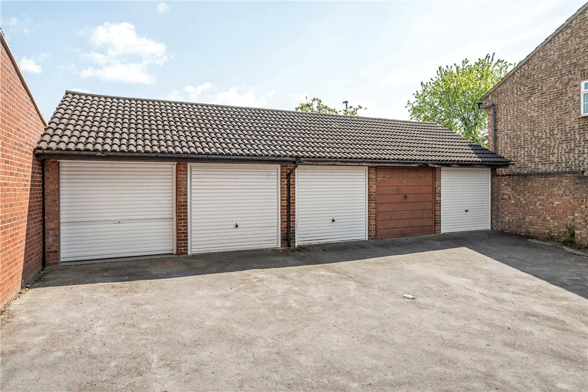 2 bedroom House, St. Benets Close, London, SW17 - Sold, Image 7