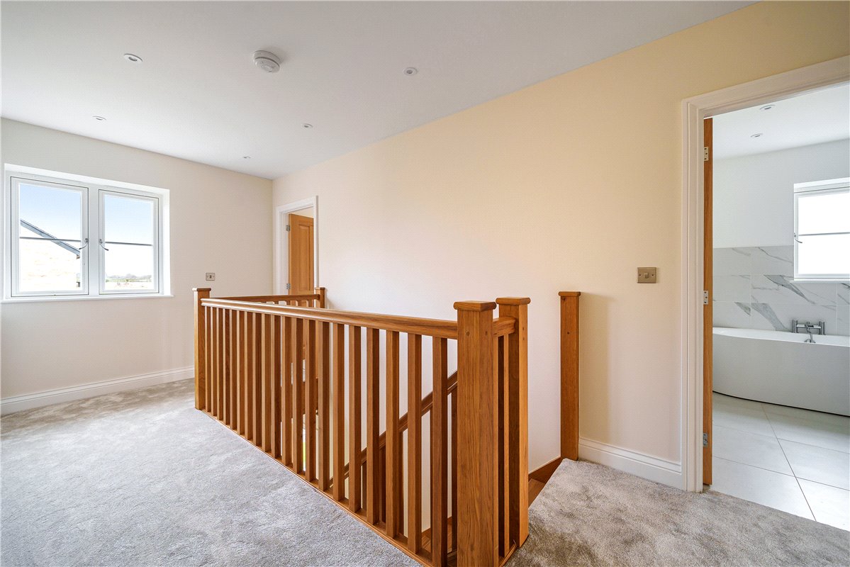 4 bedroom House, Southfields, Weston-on-the-Green, OX25 - Sold, Image 7