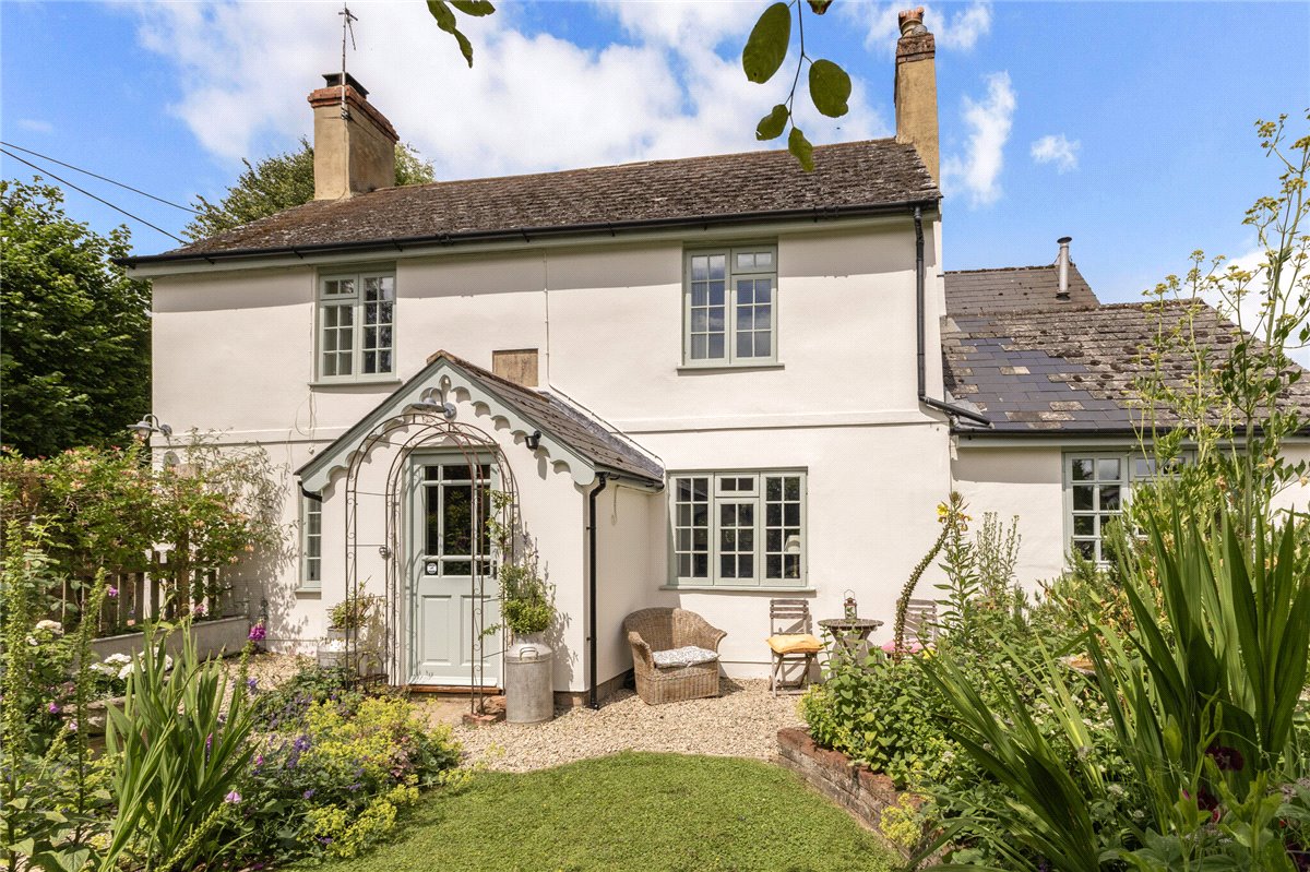 4 bedroom House, Church Walk, Bishopstone, SN6 - Available, Image 9