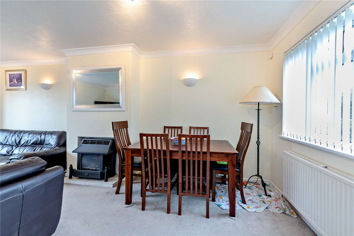 3 bedroom House, Charter Road, Newbury, RG14 - Sold, Image 5