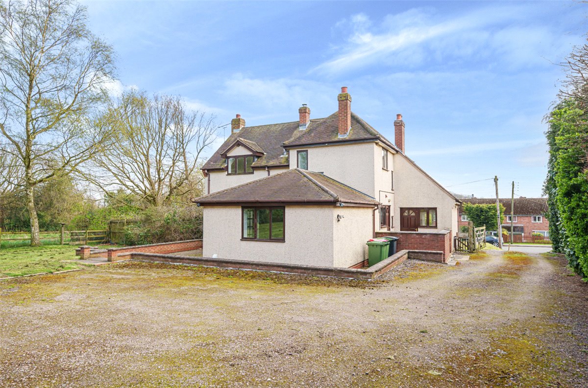 3 bedroom House, Church Lane, Middleton, B78 - Available, Image 13
