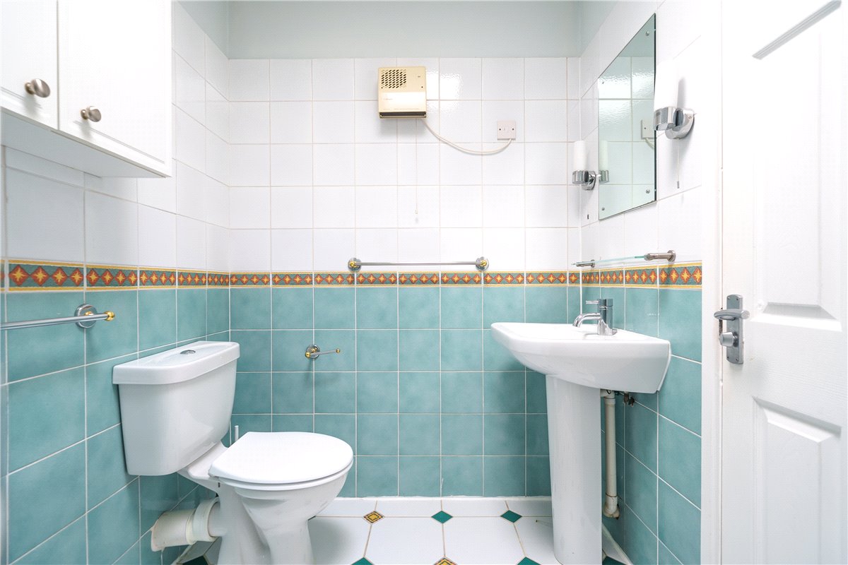 2 bedroom Flat, Henrietta Street, Bath, BA2 - Sold STC, Image 3