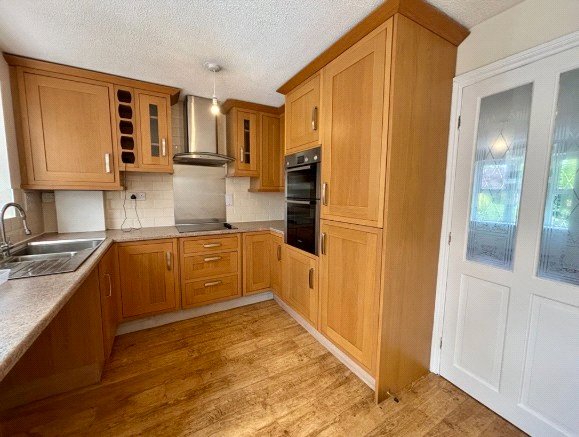 3 bedroom House, Westerton Drive, Bramley, S66 - Available, Image 1