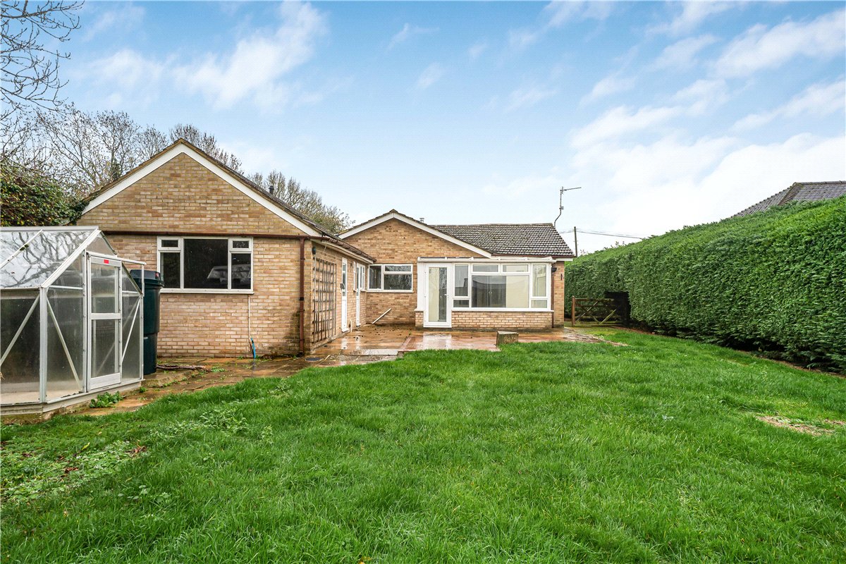 3 bedroom Bungalow, Nash Lee Lane, Wendover, HP22 - Available, Image 15