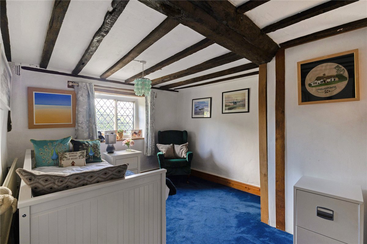 3 bedroom House, Park Lane, Cherhill, SN11 - Available, Image 6