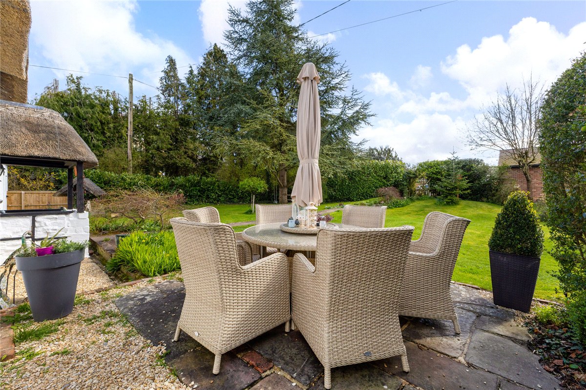 3 bedroom House, Park Lane, Cherhill, SN11 - Available, Image 11