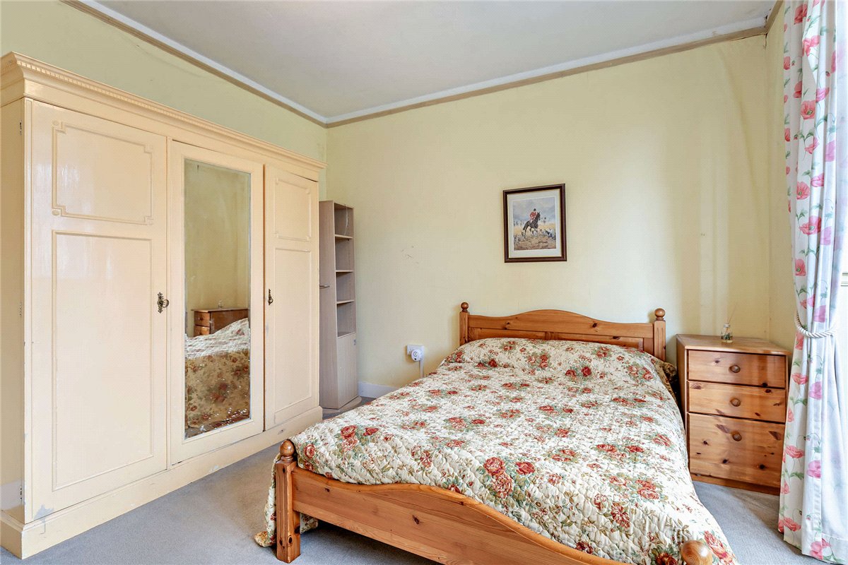 8 bedroom House, Yattendon Road, Hermitage, RG18 - Available, Image 15