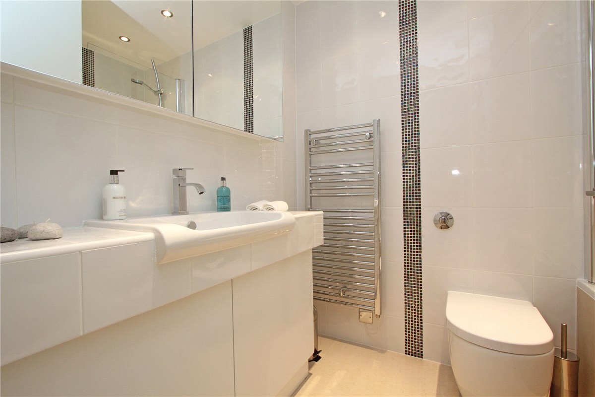 3 bedroom Flat, Holbein Place, London, SW1W - Available, Image 7
