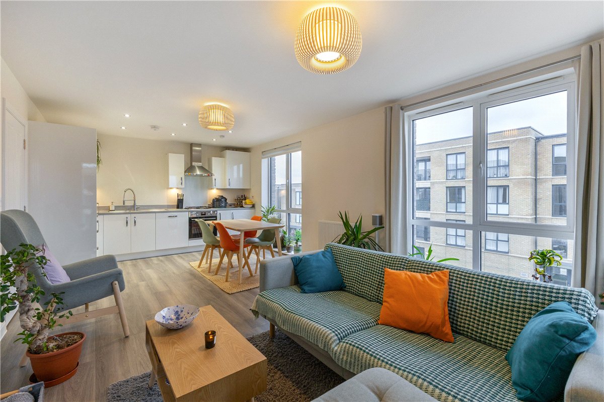 2 bedroom Flat, Osprey Drive, Trumpington, CB2 - Available, Image 8