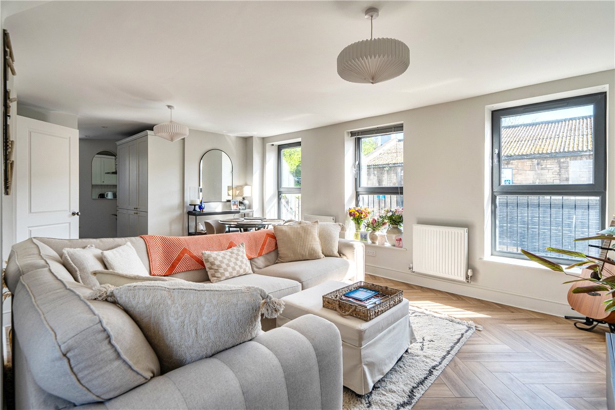 2 bedroom House, Westmoreland Road, Bath, BA2 - , Image 9
