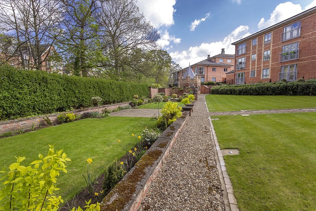 2 bedroom Flat, Ripon Croft, York, YO31 - Let Agreed, Image 8