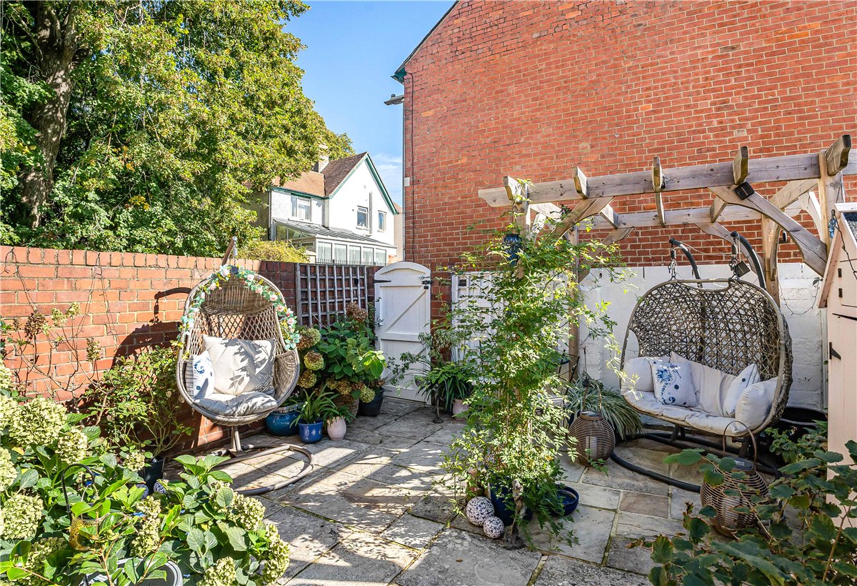 3 bedroom House, Quarry Road, Swindon, SN1 - Available, Image 24