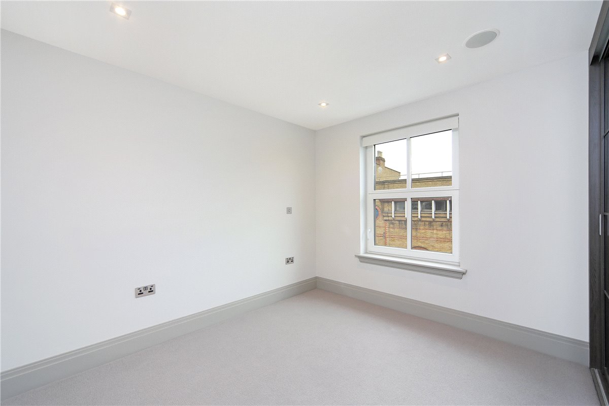 1 bedroom Flat, Grayton House, 498-504 Fulham Road, SW6 - Available, Image 4
