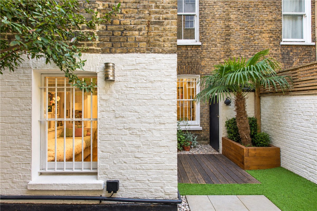 2 bedroom Flat, 31 Castletown Road, , W14 - Available, Image 16