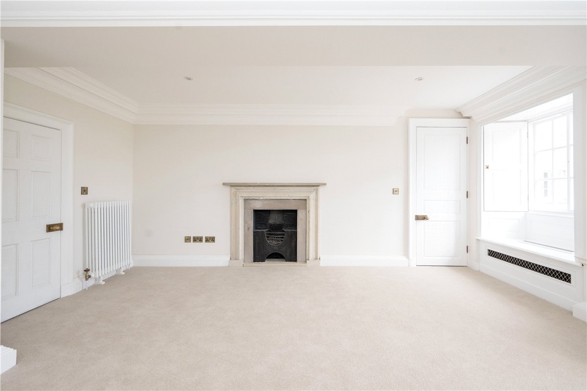 2 bedroom Flat, Shrewsbury, Ledston Hall, Back Newton Lane, WF10 - , Image 11