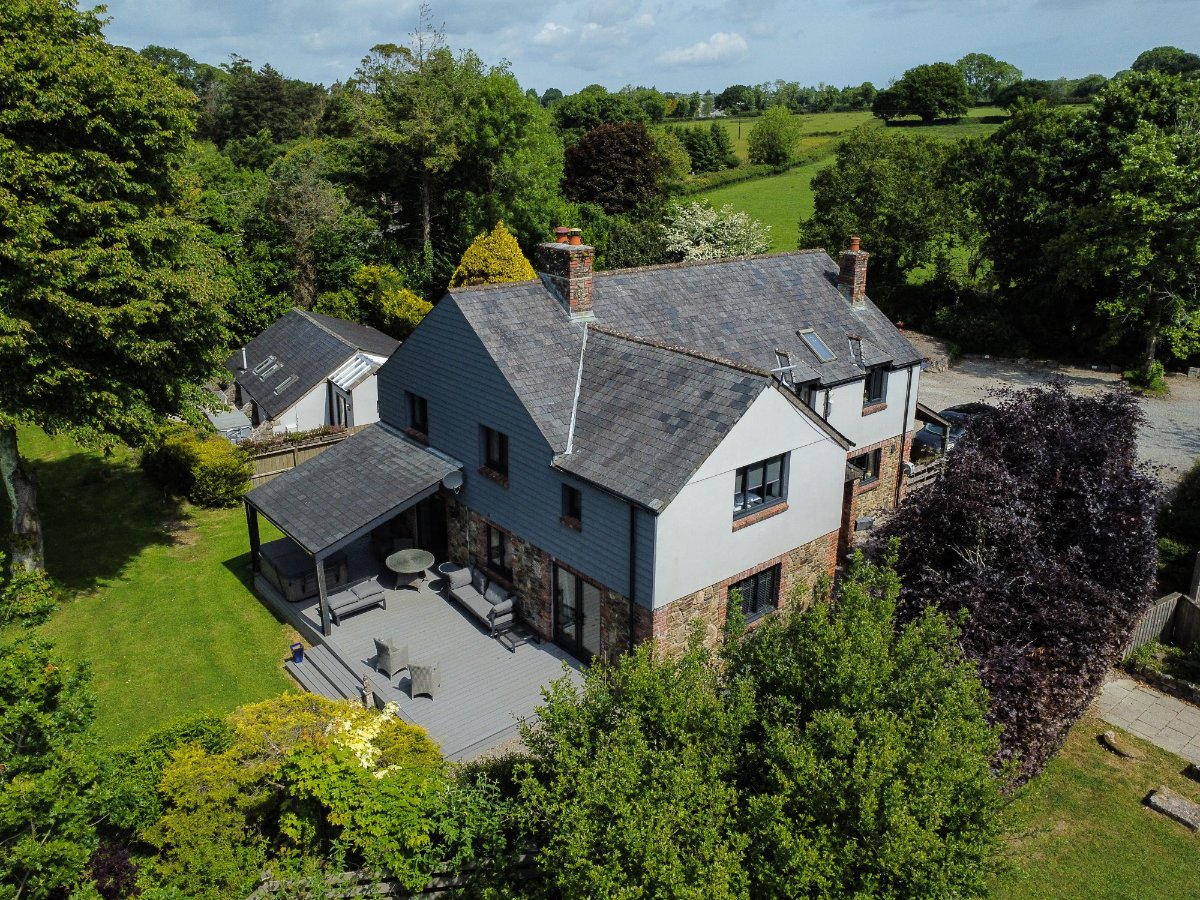 25 bedroom House, Callington, Cornwall, PL17 - Sold STC, Image 3