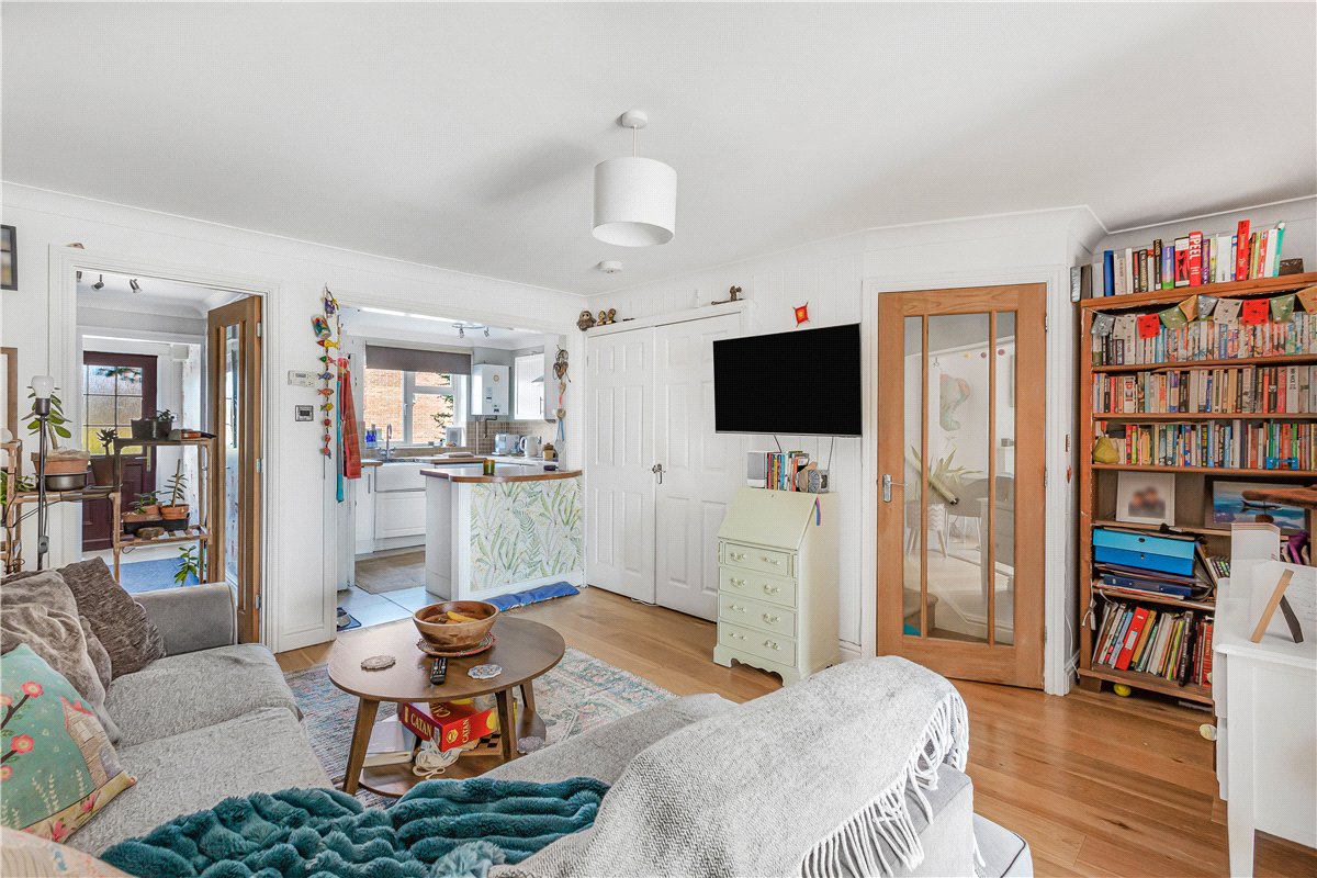 3 bedroom House, Whitley Road, Aldbourne, SN8 - Available, Image 4