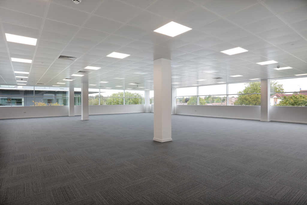3931 to 12373 Sq Ft, Concorde Road, Maidenhead, SL6 - Available, Image 3