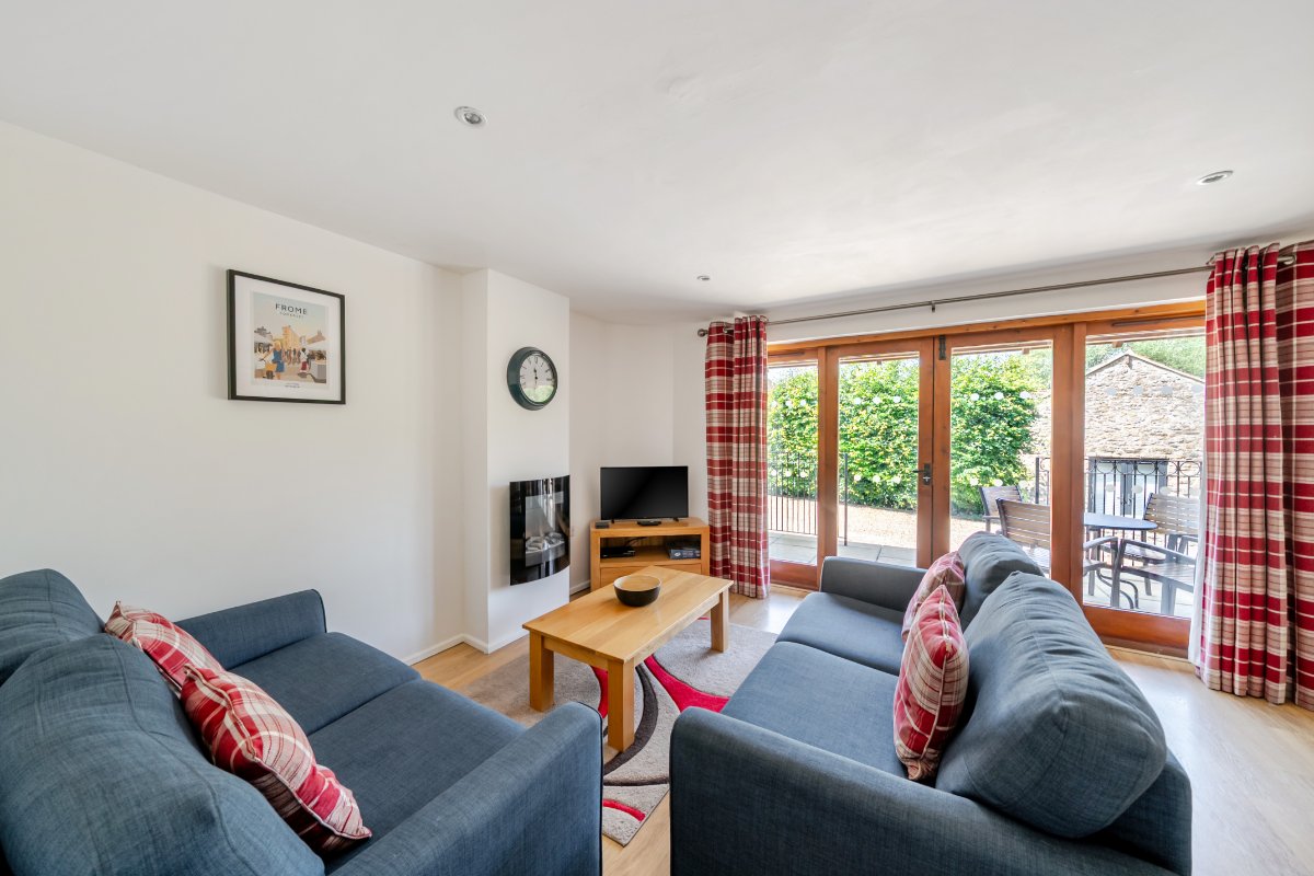 4 bedroom House, By The Byre Holidays & The Old Cow Byre, Whitechapel Lane, BA11 - Available, Image 16