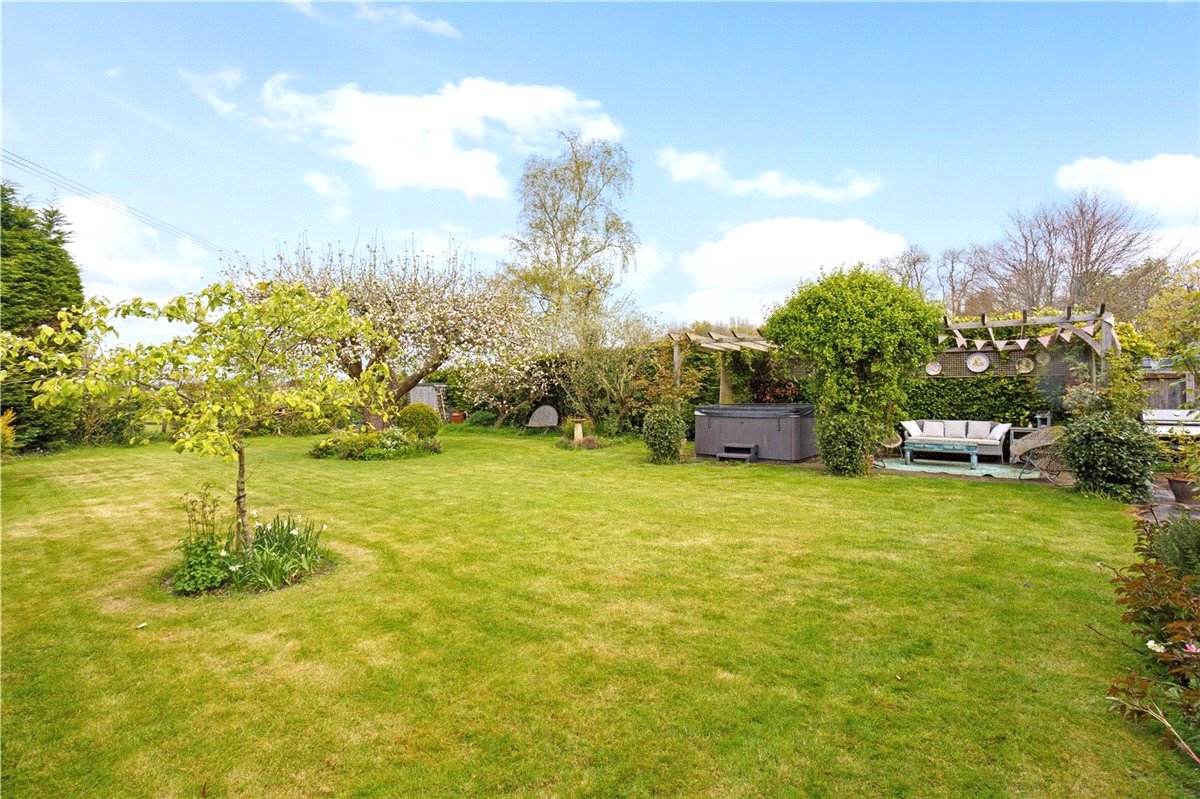 5 bedroom House, The Street, Marden, SN10 - Sold, Image 2